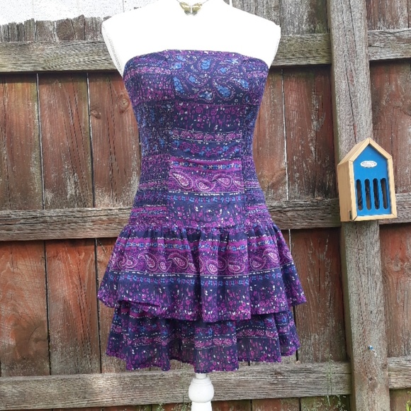 Moda International Dresses & Skirts - Moda International sleeveless patterned dress